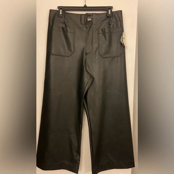 NWT Maeve The Collette Cropped Wide Leg Faux Leather Pant Black PETITE Size 31 - Picture 2 of 9